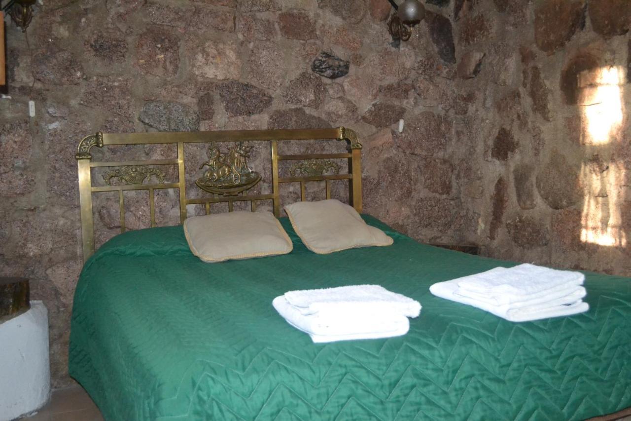 Relinchos * Capilla del Monte